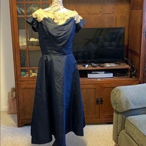 Vintage 1940’s dress